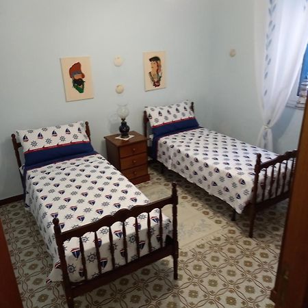 Casa Blu Oltremare Villa Sant'Antìoco Eksteriør billede
