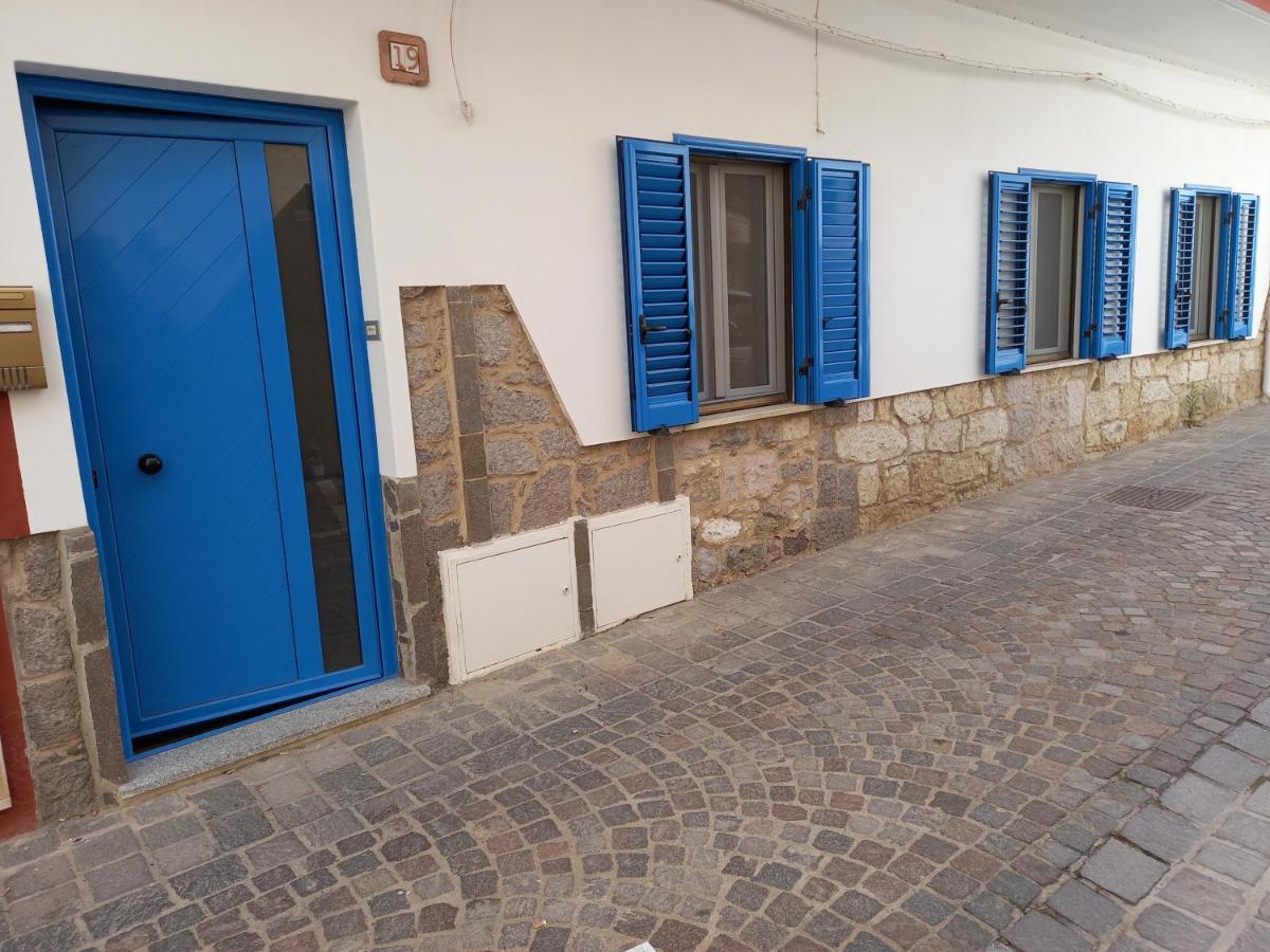 Casa Blu Oltremare Villa Sant'Antìoco Eksteriør billede