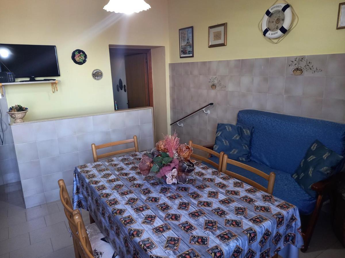 Casa Blu Oltremare Villa Sant'Antìoco Eksteriør billede